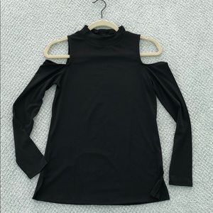 Like new! H Halston Extra Small Cold Shoulder Top